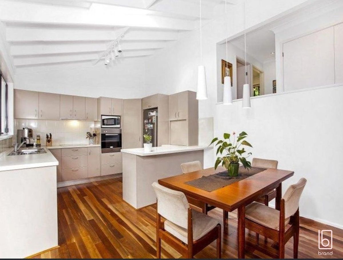 32 Surf Rider Avenue, North Avoca