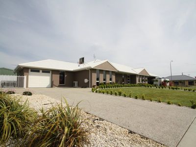10 Maxwell Place, Wynyard