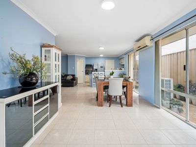 56 Cheltenham Loop, Bertram