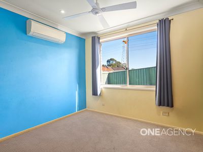 12 Riverpark Way, Horsley