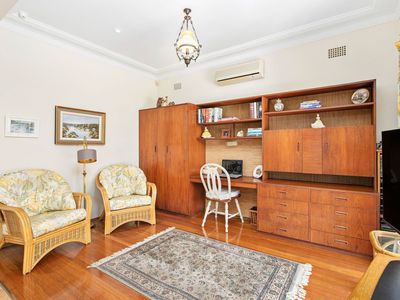 342 Northcliffe Drive, Lake Heights