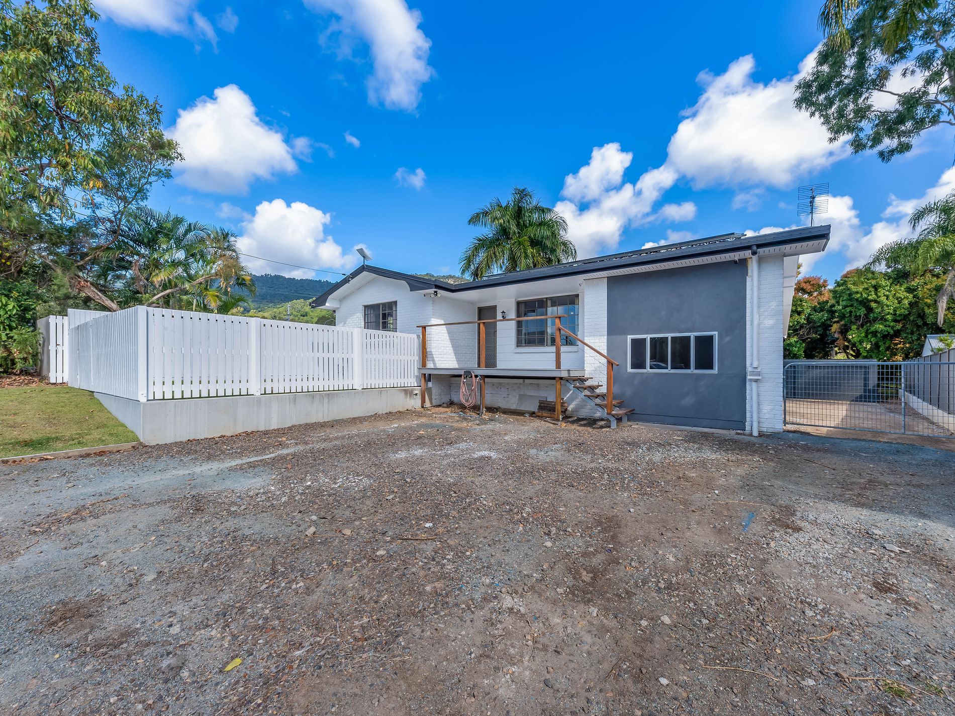 6 Picaninni Close, Cannonvale