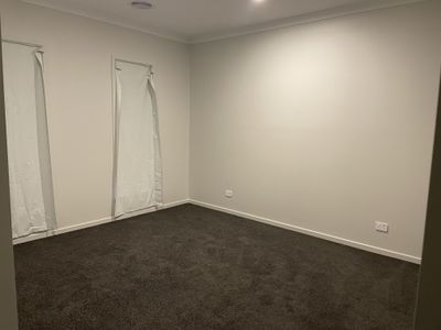 8 Carmichael Road, Warrnambool
