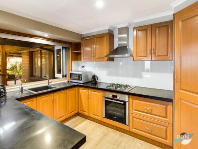 6 Blueberry Court, Werribee