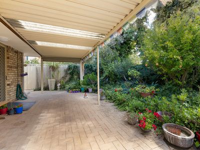 18 / 7 Sepia Court, Rockingham