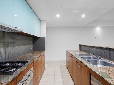 901 / 108 Terrace Road, East Perth