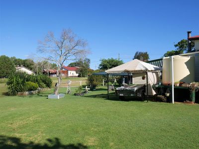 42 Henry Street, Nanango