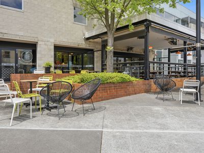 T8 / 75 Newnham Drive, Newnham