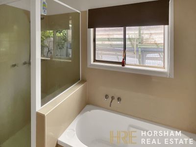 2 / 7 Gardenia Street, Horsham