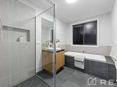 70 Concerto Street, Clyde