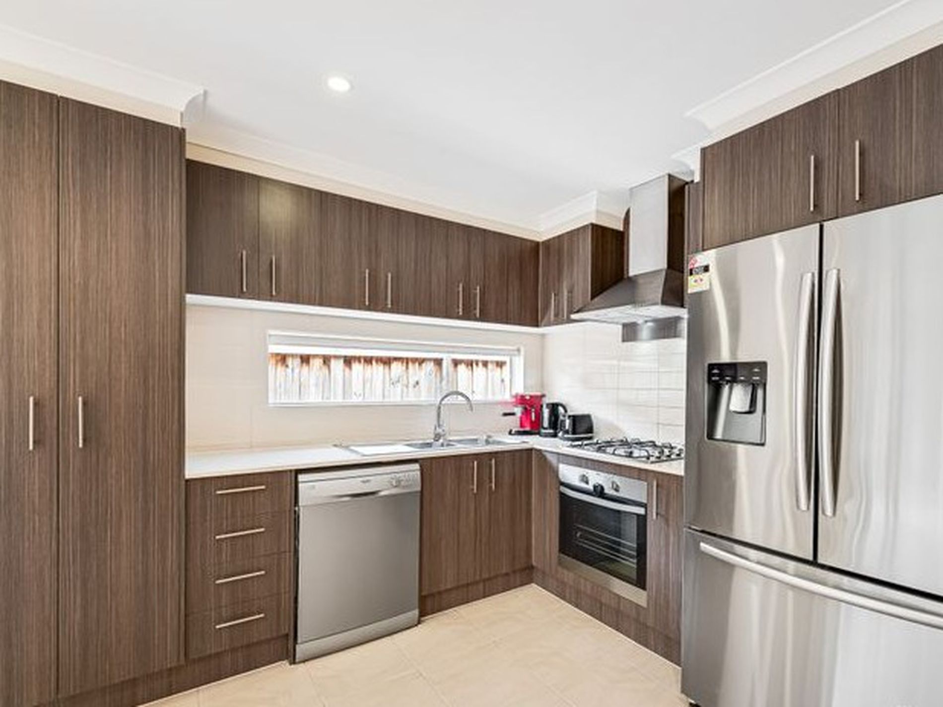 10 Yaleri Rise , Werribee
