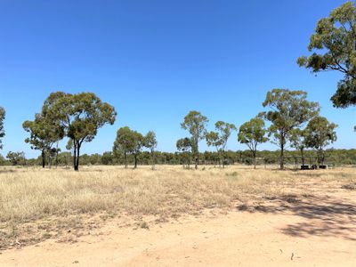 303 Acaciavale Road, Breddan