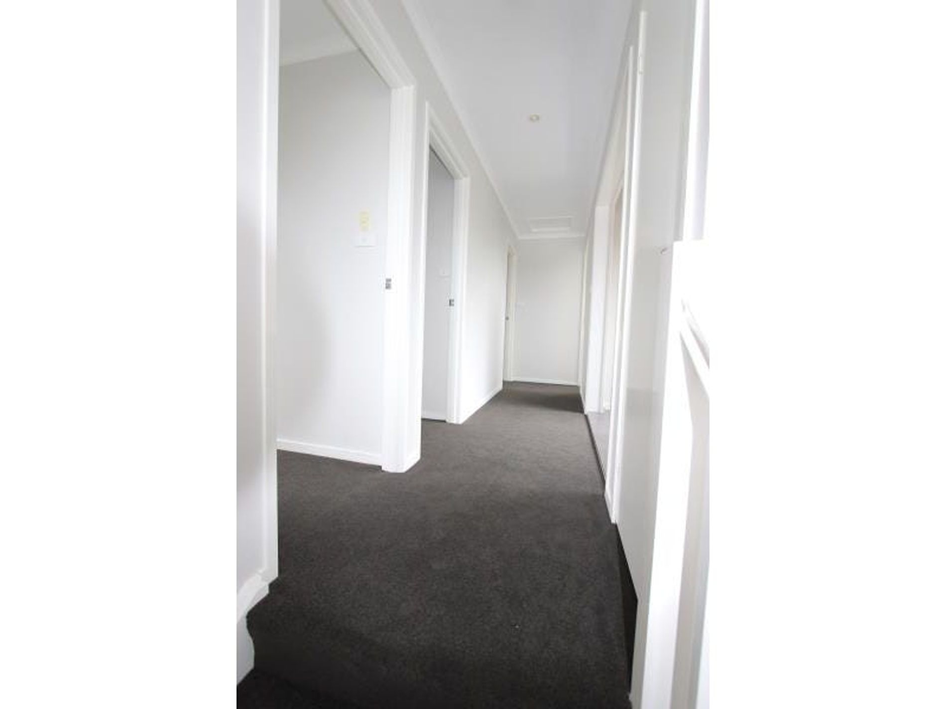 2 / 328 Aberdeen Street, Manifold Heights