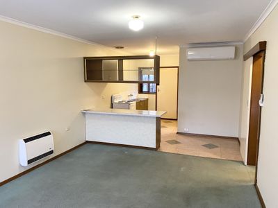 2 / 51 Morris Road, Hoppers Crossing