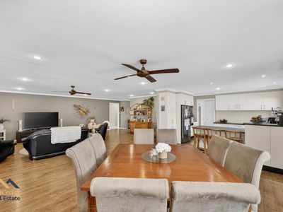 4 Meers Drive, Black Head