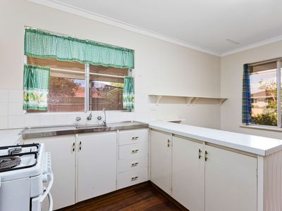 52 Kidman Avenue, South Guildford