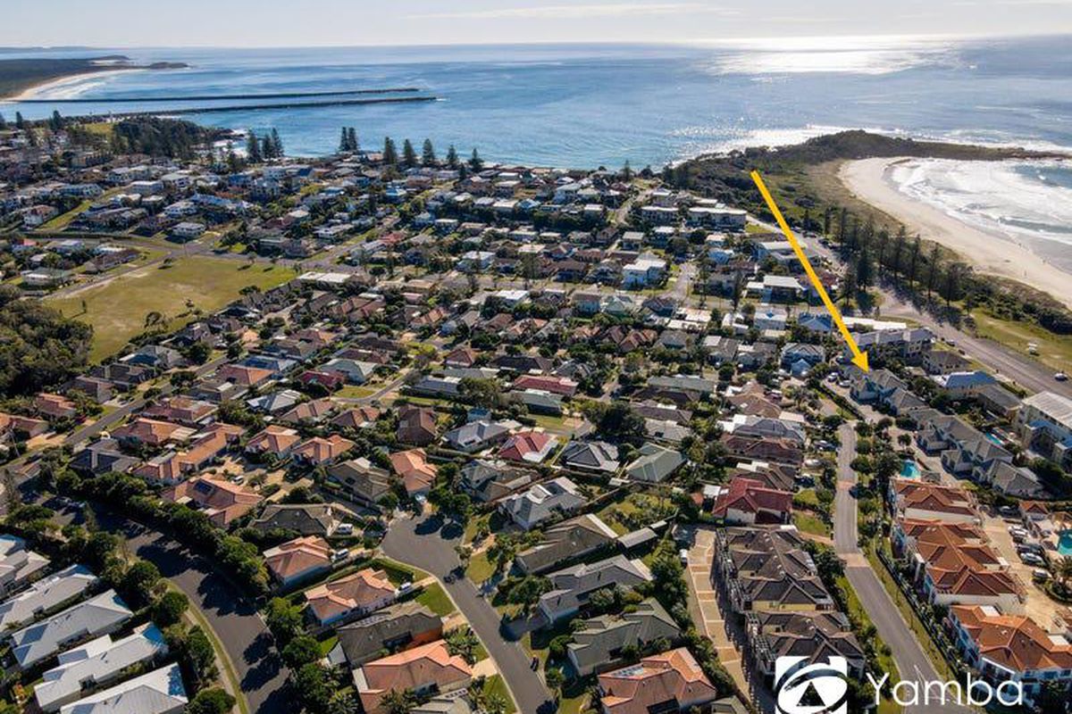 9 / 6-8 Beachside Way, Yamba