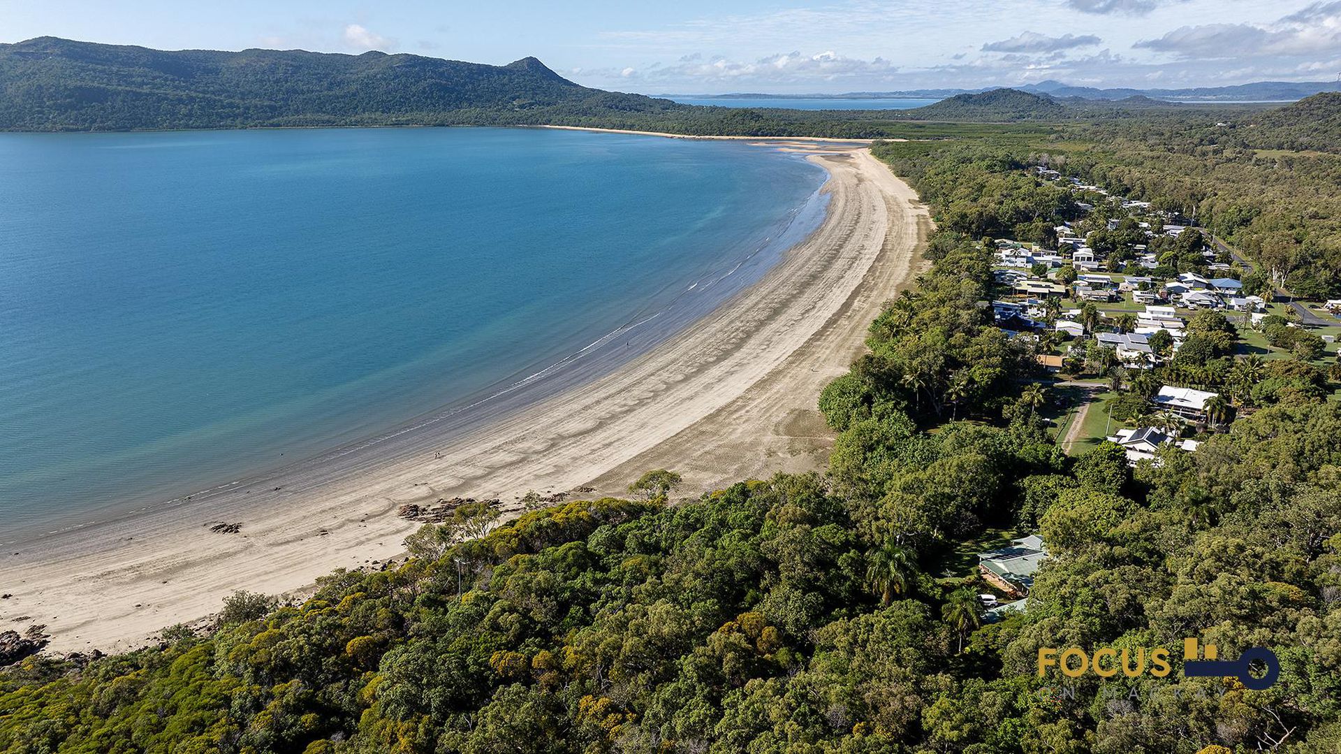 9 Ward Esplanade, Ball Bay