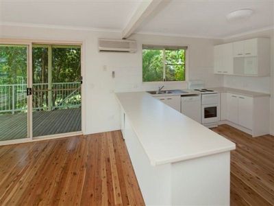 6 Val Crescent, Noosaville