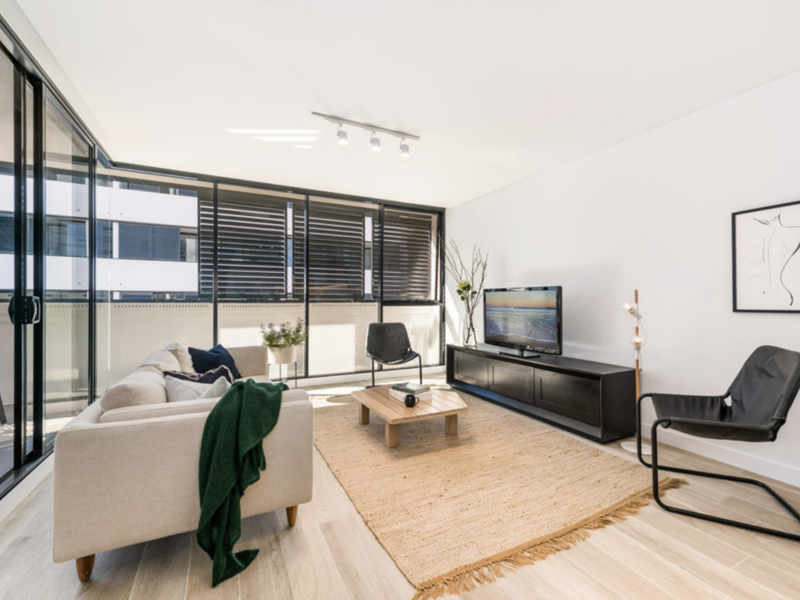 L5 / 2 Stanley Street, Burwood