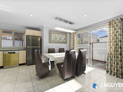 2 / 620-622 The Horsley Drive, Smithfield