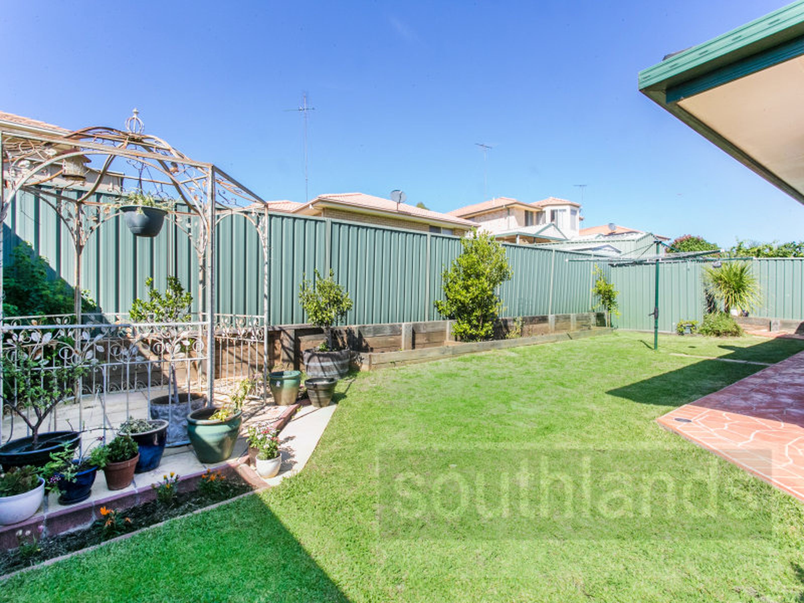 18 Sunbird Terrace, GLENMORE PARK