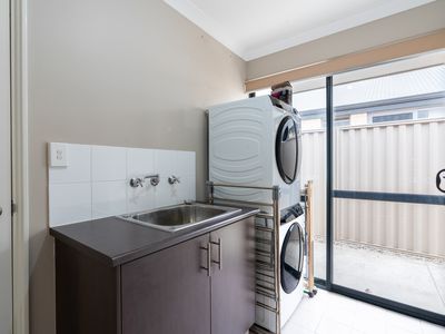 10 Pavonia Parade, Baldivis