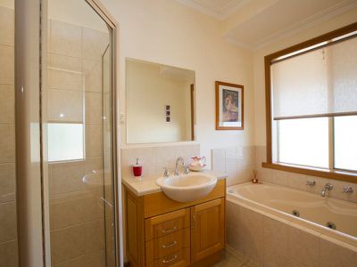 80 Main Road, Tallarook