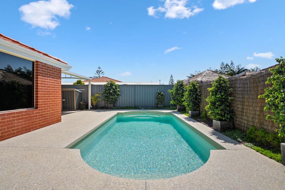 2 Anzio Court , Secret Harbour