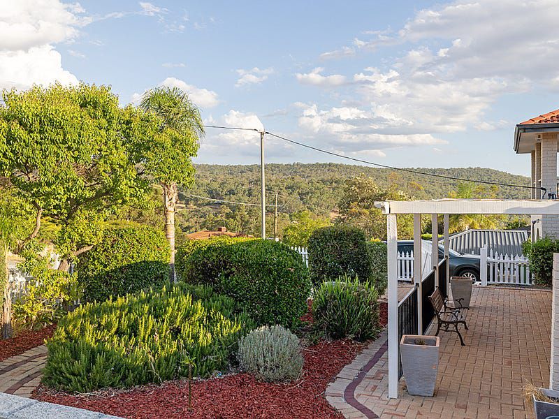 40 Carawatha Avenue, Mount Nasura