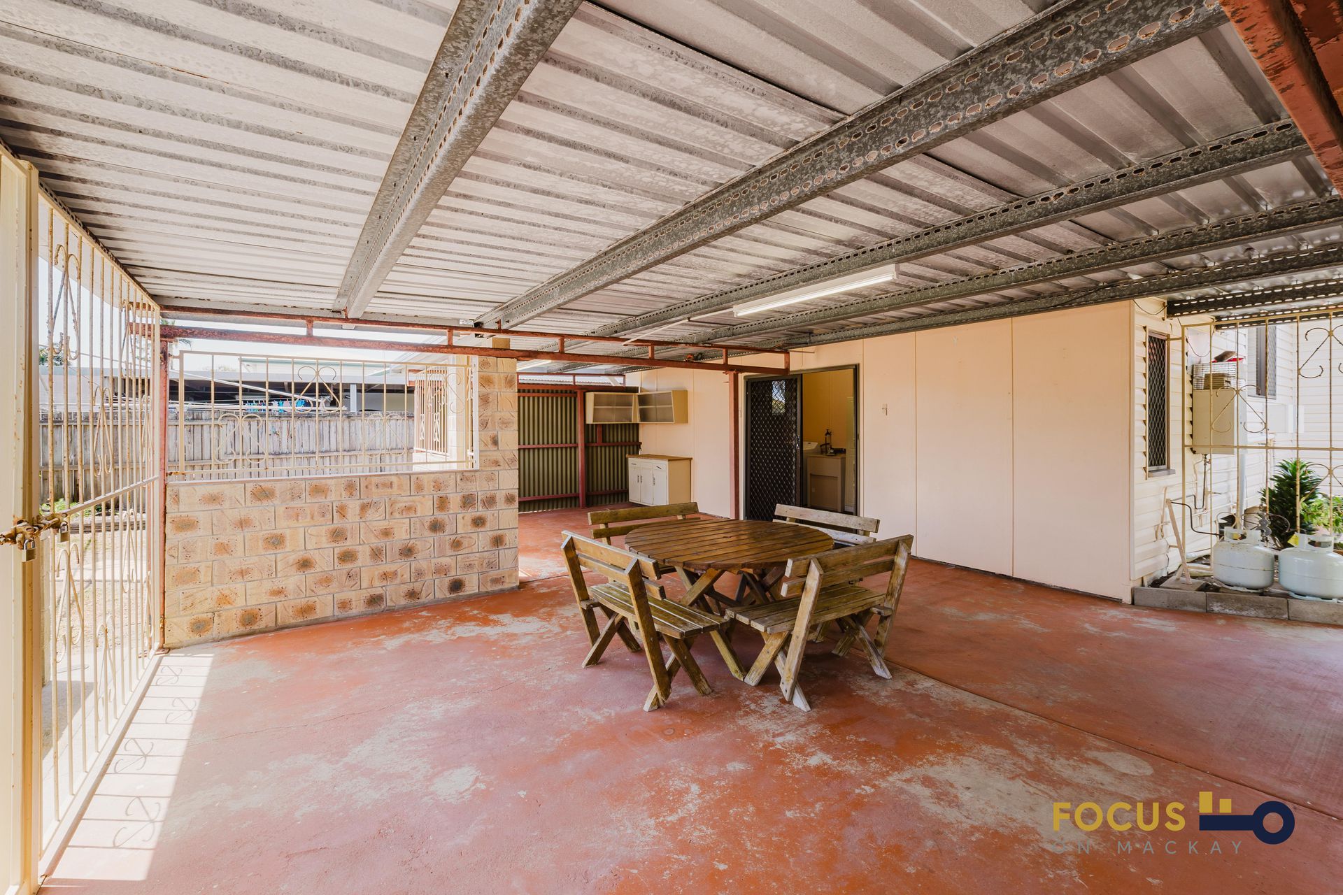 House / 14 Lynch Street, East Mackay