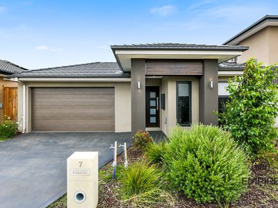 7 Hirst St, Cranbourne North