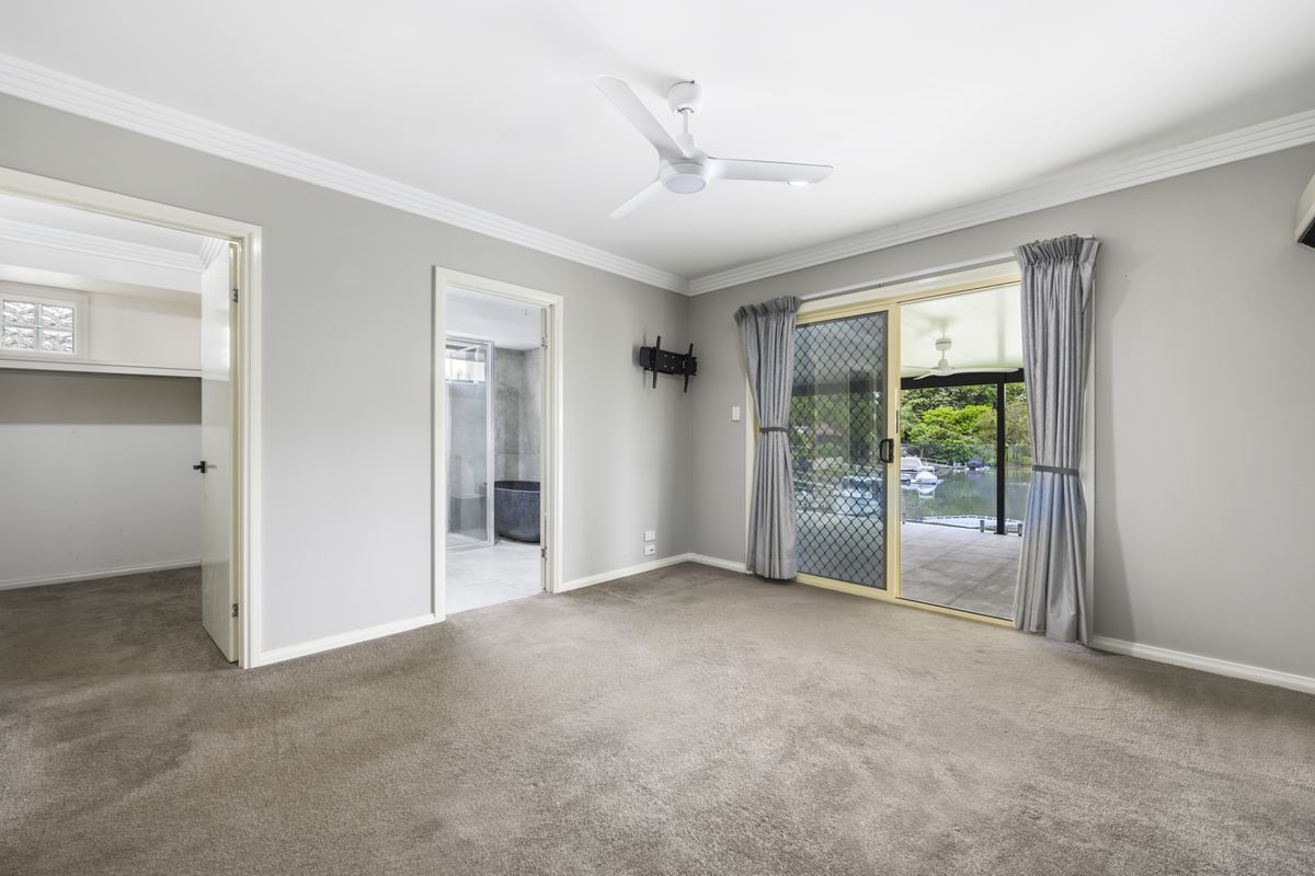 33 Witt Avenue, Carrara