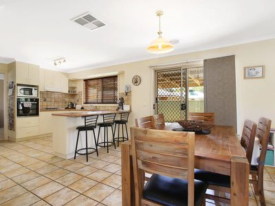 52 Victoria St, Howlong