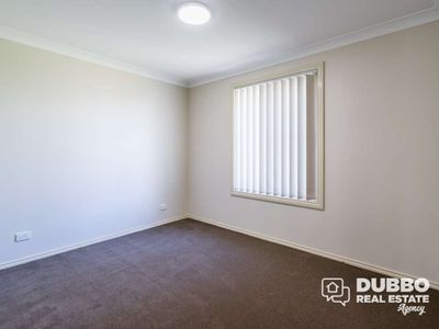 3 Swan Street, Dubbo