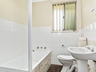 9 Hayes Avenue, Mount Warrigal