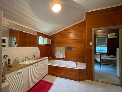 36 Francis Avenue, Booral
