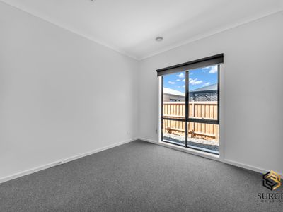 29  Prunus Crescent, Fraser Rise