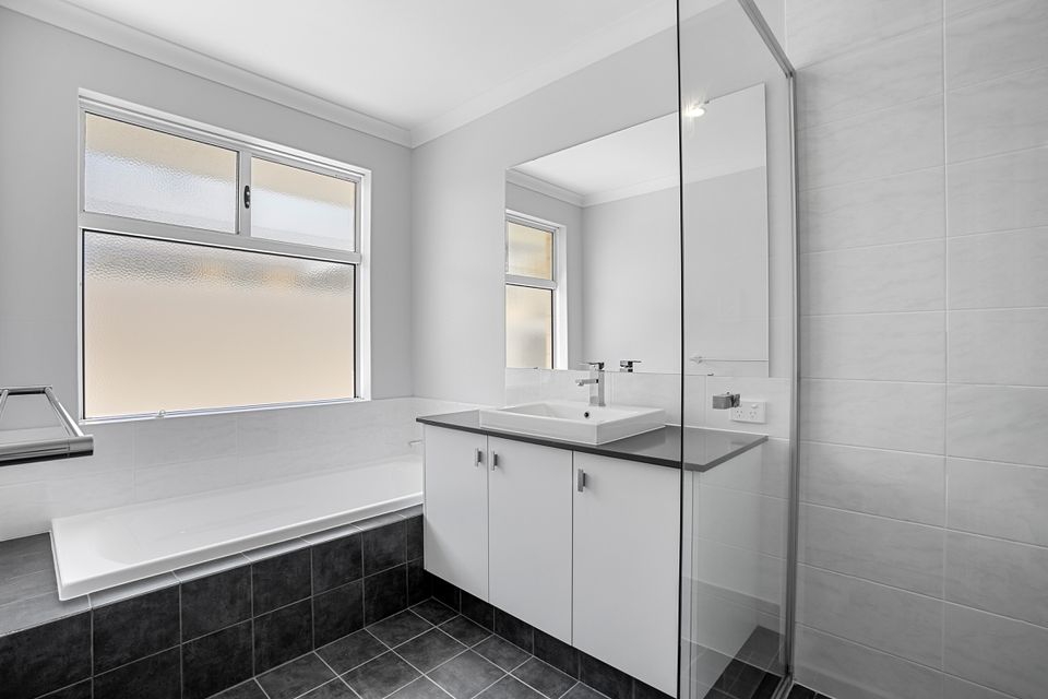 18 Camrose Pkwy, Baldivis