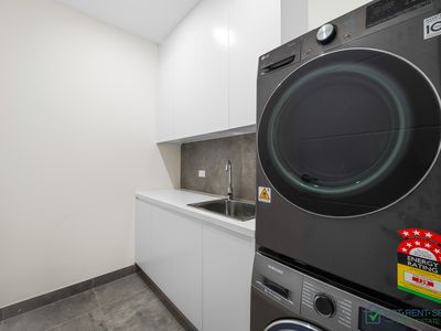 3 McNeill Circuit, Oran Park