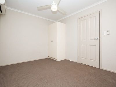 4 / 10 Dulverton Terrace, South Hedland