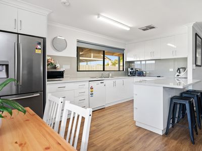 10 Starlight Place, South Kalgoorlie