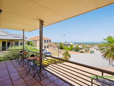 14 Nancy Way, Coogee
