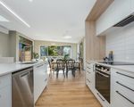 10 Silvereye Way, Johnsonville