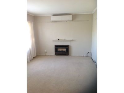 10 Canadian Parade, Corio