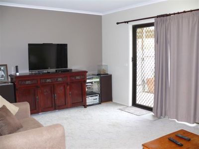 56 King Albert Avenue, Leitchville