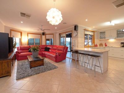 18 PARK LANE, Wodonga