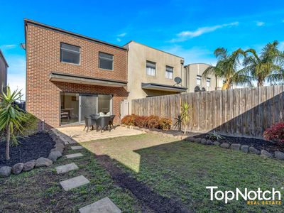 70 Hamilton Hume Parade, Craigieburn