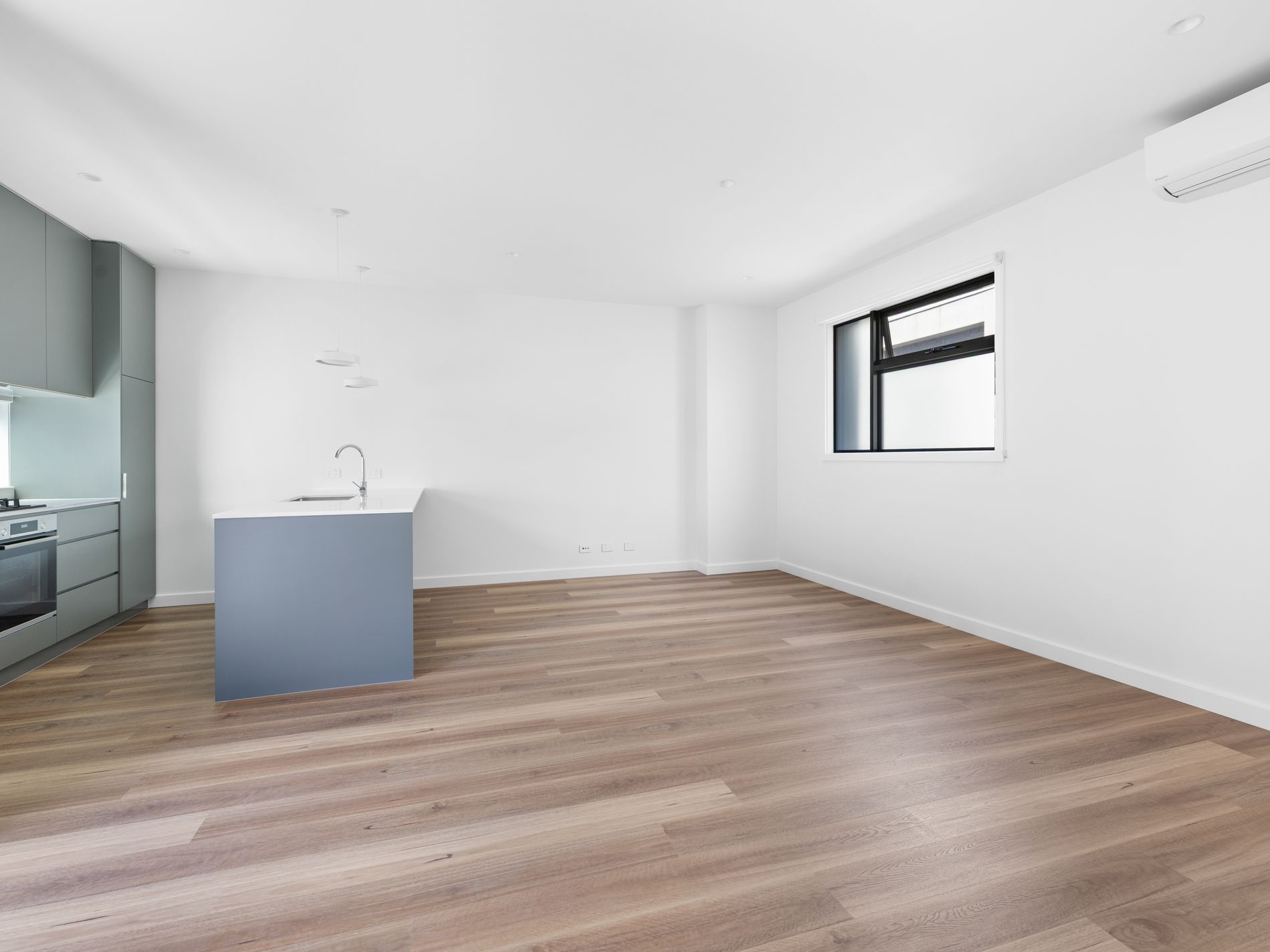 3 / 12 Irvine Crescent, Brunswick West