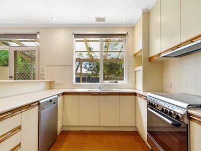 37 Inglis Street, Sale